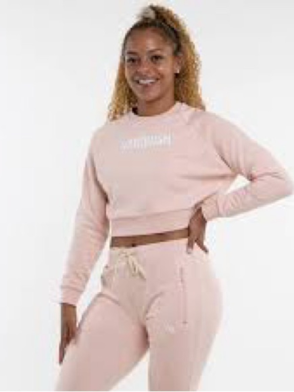 Vanquish Crewneck Light Pink Logo Print Cropped Sweatshirt Long sleeve athletic